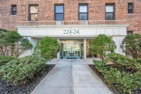 224-24 Union Tpke #1P, New York, NY 11364