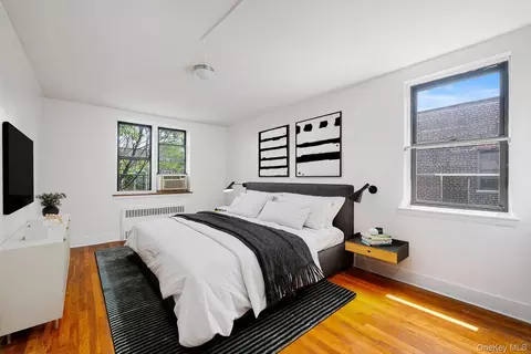 2420 Morris Ave #6K, New York, NY 10468