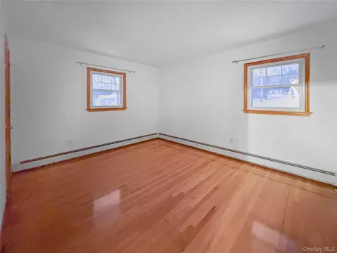 Bedroom - 25 E Mountain Rd S, Philipstown, NY 10516 photo 7 of 9