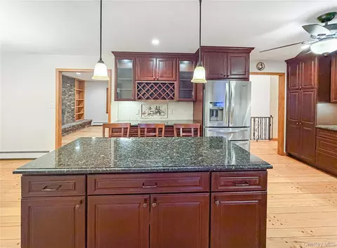 Kitchen - 25 E Mountain Rd S, Philipstown, NY 10516 photo 3 of 6