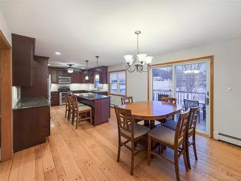 Dining - 25 E Mountain Rd S, Philipstown, NY 10516 photo 1 of 1
