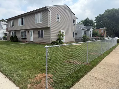 129 Stewart St, Elmont, NY 11003