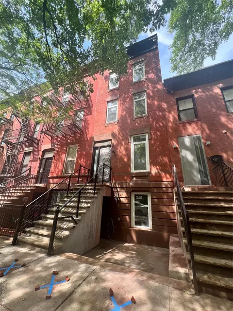 118 Street 515 12, New York, NY 10035