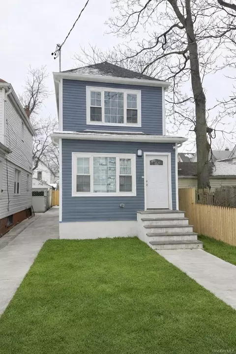 111-47 133rd St, New York, NY 11420
