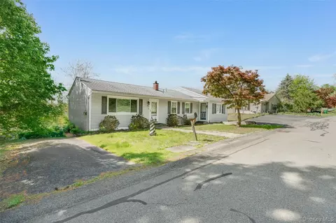 141 South Ave, Beacon, NY 12508