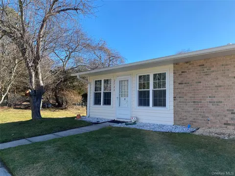 274 Berwick Ct #A, Ridge, NY 11961