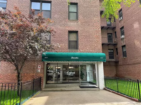 33-07 91st St #6F, Jackson Heights, NY 11372