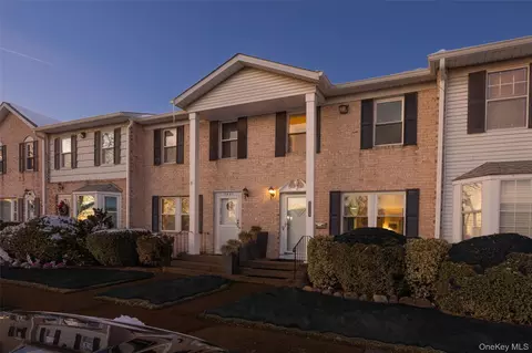 2899 Grand Ave #5, Baldwin, NY 11510
