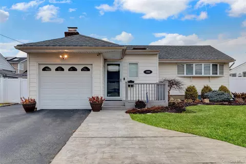 228 Broadway, Massapequa Park, NY 11762
