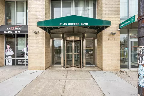 8115 Queens Blvd #3A, New York, NY 11373