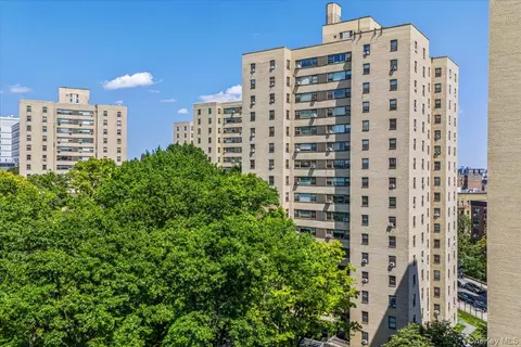 7 Fordham Hill Ova #7G, New York, NY 10468