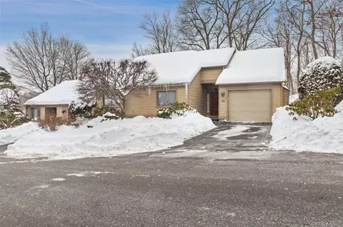 744 Heritage Hls #B, Somers, NY 10589