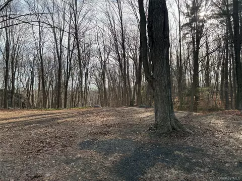 Salem Road, Pound Ridge, NY 10576