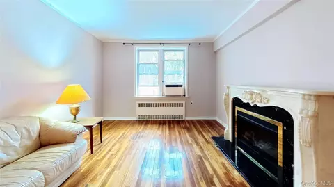 64-35 Yellowstone Blvd #6H, New York, NY 11375