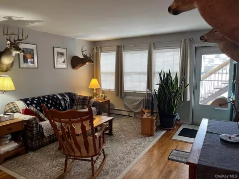 274 Hooker Ave #L2, Poughkeepsie, NY 12603 photo 2