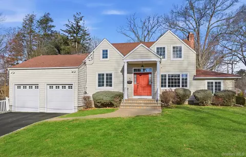 66 Wood Ave, Greenburgh, NY 10502