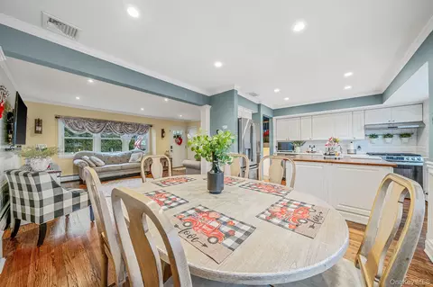 Dining - 68 Elder Dr, Commack, NY 11725 photo 2 of 2