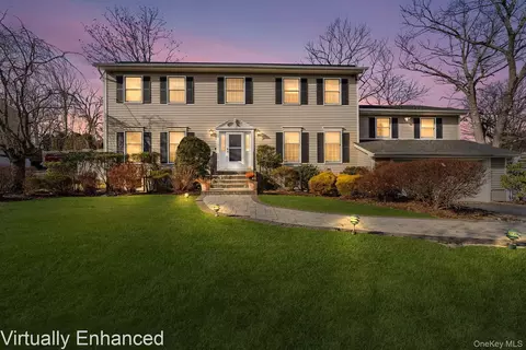35 Rock Cliff Pl, White Plains, NY 10603