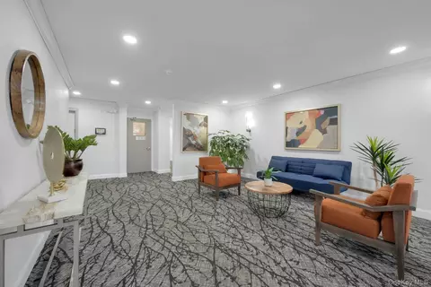 14 Westview Ave #310, Eastchester, NY 10707