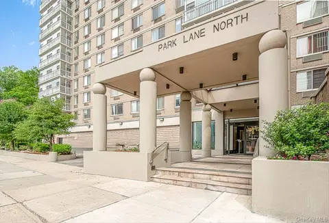 118-17 Union Tpke #16G, New York, NY 11375