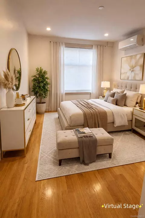 6538 Austin St #2H, New York, NY 11374
