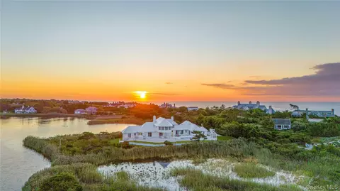 64 W End Rd, East Hampton, NY 11937