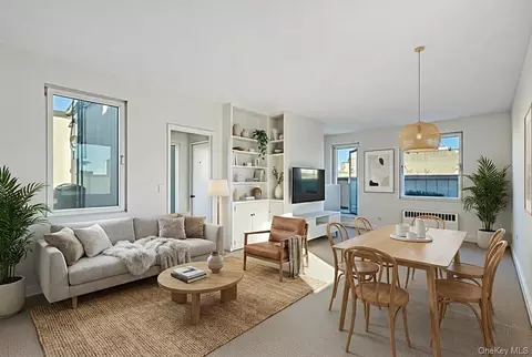 815 Park Ave #PH3, New York, NY 10021
