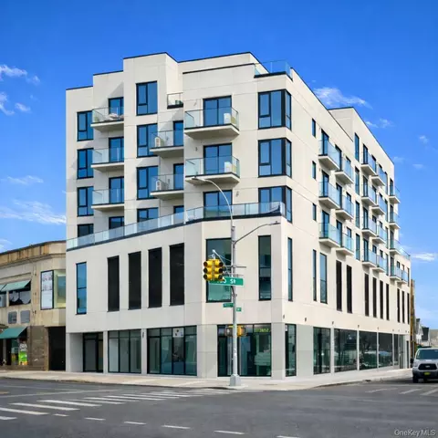 150-02 Northern Blvd #4C, Flushing, NY 11354