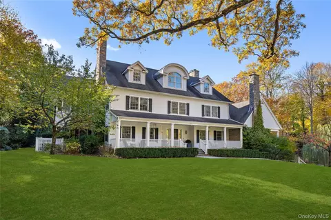 8 Richbell Rd, Scarsdale, NY 10583