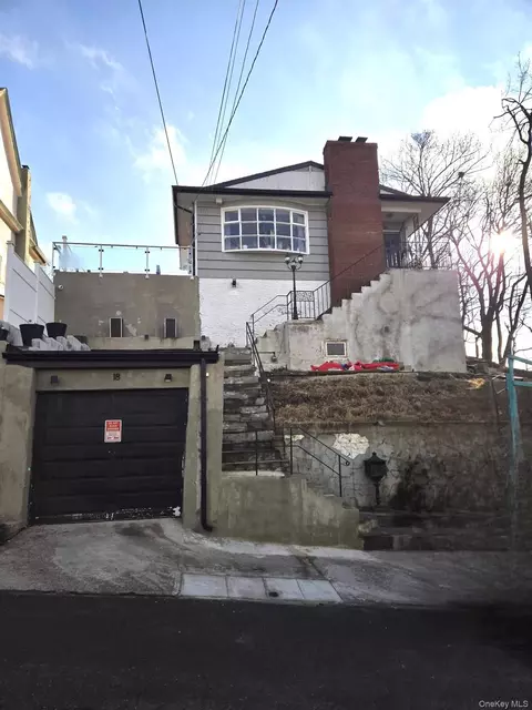 18 Arden Pl, Yonkers, NY 10701