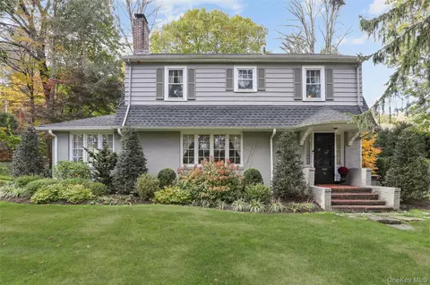 35 Hamilton Rd, New Castle, NY 10514