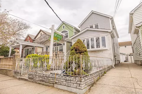 12406 111th Ave, South Ozone Park, NY 11420