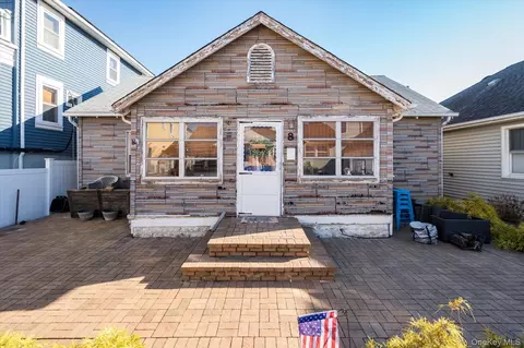 8 July Walk, Long Beach, NY 11561