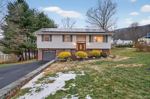10 Hamilton Ave, Highland Mills, NY 10930