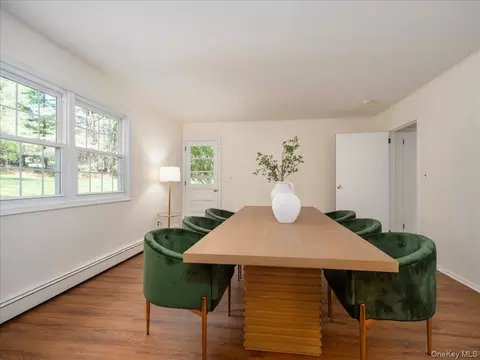 Dining - 3 Spring Rock Pl, Ramapo, NY 10977 photo 1 of 2
