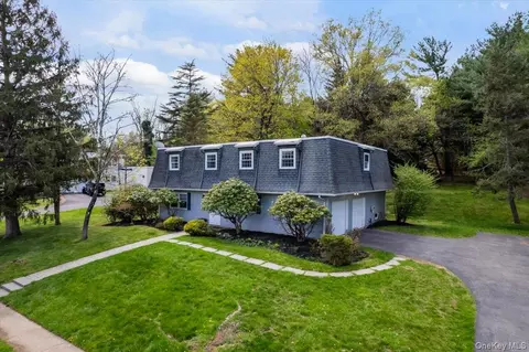 3 Spring Rock Pl, Ramapo, NY 10977