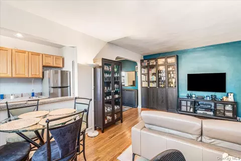 67-35 Yellowstone Blvd #7N, New York, NY 11375