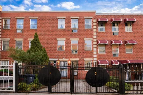 2084 Davidson Ave, New York, NY 10453