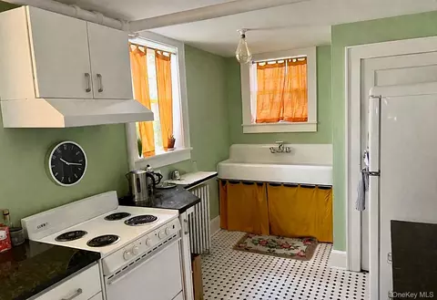 Kitchen - 131 Spring St, Ossining, NY 10562 photo 3 of 3