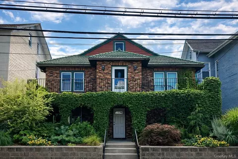 131 Spring St, Ossining, NY 10562