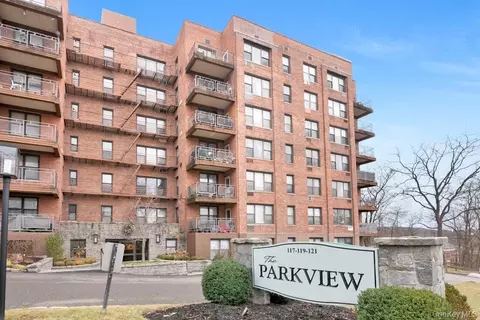 121 Highland Ave #6K, Ossining, NY 10562