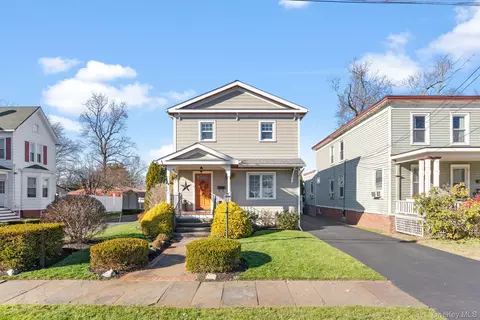 83 Garden St, Kingston, NY 12401