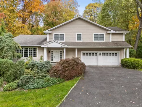 10 Oriole Pl, Rye Brook, NY 10573