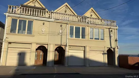 820 Dean Ave, Bronx, NY 10465