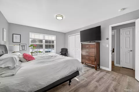 Bedroom - 508 Walker Valley Rd, Mamakating, NY 12566 photo 2 of 4