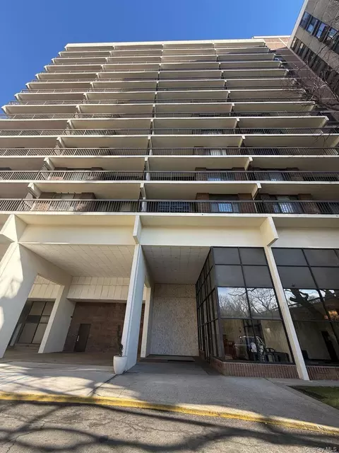 15218 Union Tpke #212B, New York, NY 11367