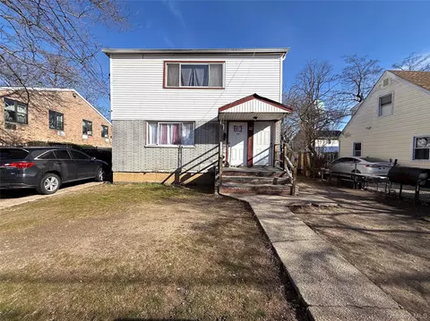 3840 Linden Pl, Hempstead, NY 11550