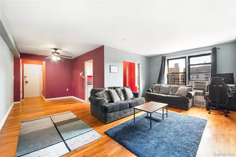 282 E 35th St #7E, Brooklyn, NY 11203