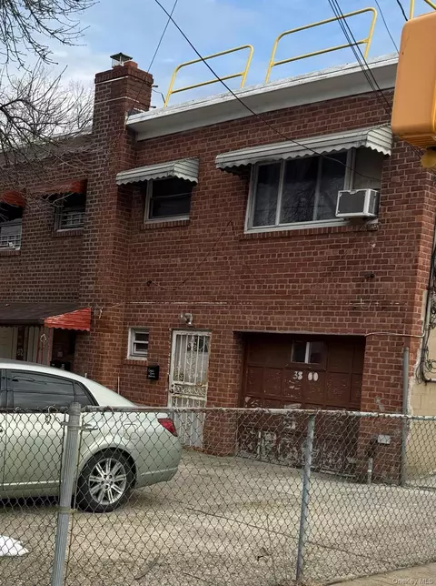 3800 Bronxwood Ave, New York, NY 10469