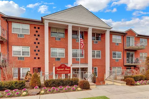 250 N N Vlg #C24, Hempstead, NY 11570
